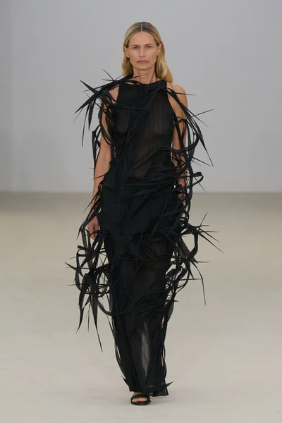 Look 44